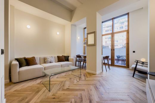 Apartment / Etagenwohnung in Barcelona, Provinz Barcelona