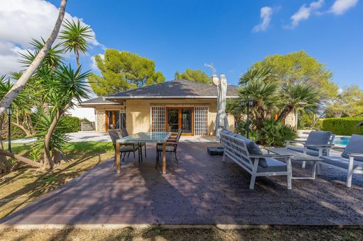 Villa in Playas de Orihuela, Alicante