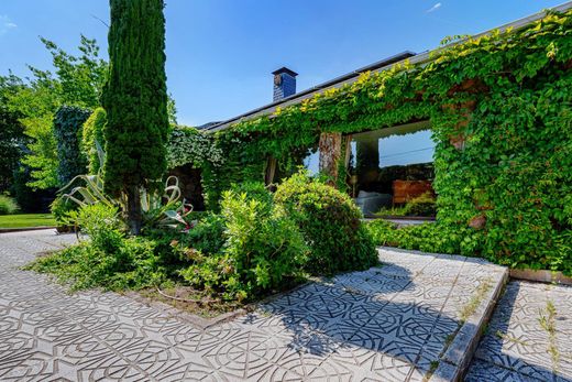 Detached House in Villanueva de la Cañada, Province of Madrid