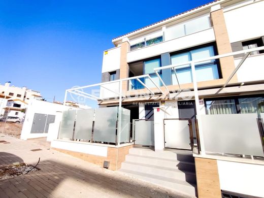 Πολυτελή κατοικία σε Guardamar del Segura, Provincia de Alicante