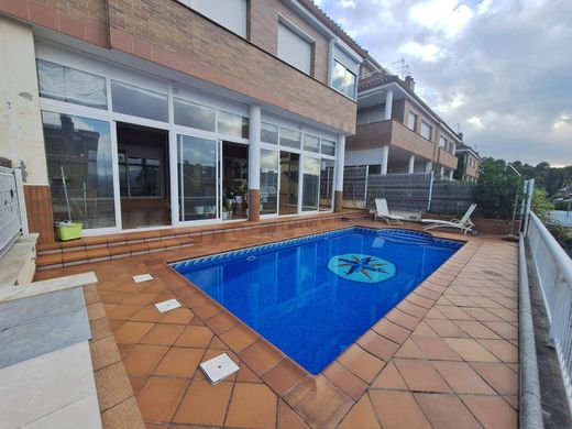 Luxus-Haus in Sant Quirze del Vallès, Provinz Barcelona