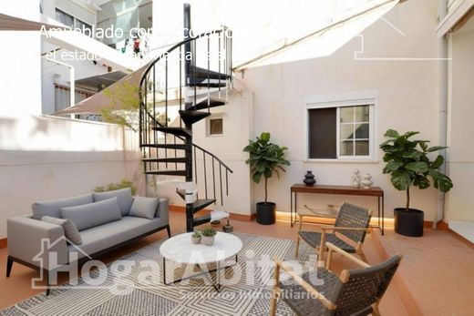 Luxus-Haus in Alicante, Provinz Valencia