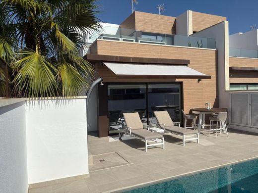 Villa en Algorfa, Provincia de Alicante