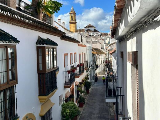 Luxury home in Estepona, Malaga