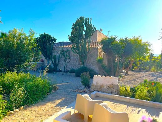 Усадьба / Сельский дом, sa Pobla, Illes Balears