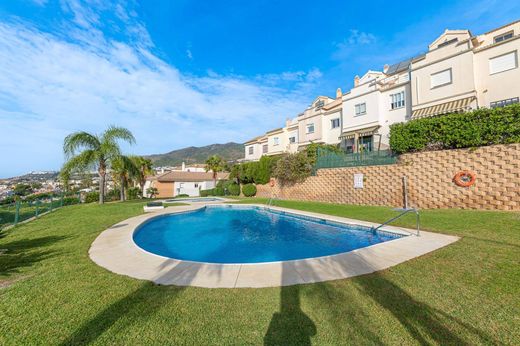 Benalmádena, マラガのアパートメント