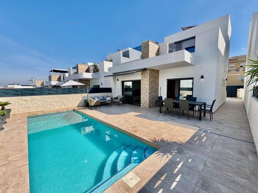 Villa in Benijofar, Alicante
