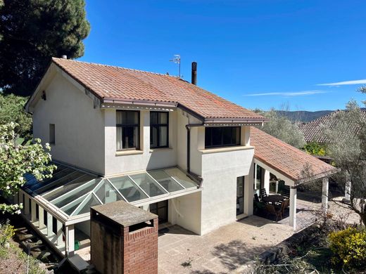 호화 저택 / Cardedeu, Província de Barcelona