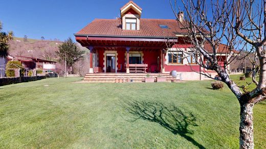 Maison individuelle à Saro, Province de Cantabrie
