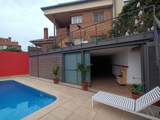 Semidetached House in Les Franqueses del Vallès, Province of Barcelona