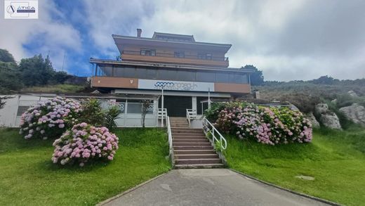 Einfamilienhaus in Mogro, Provinz Cantabria