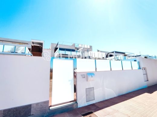 Luxe woning in Daya Vieja, Provincia de Alicante