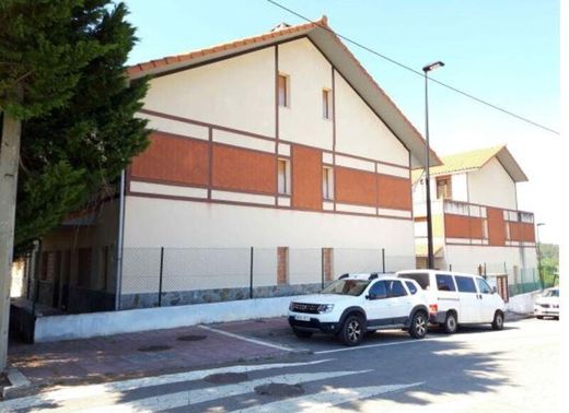 Edificio en Cartes, Cantabria