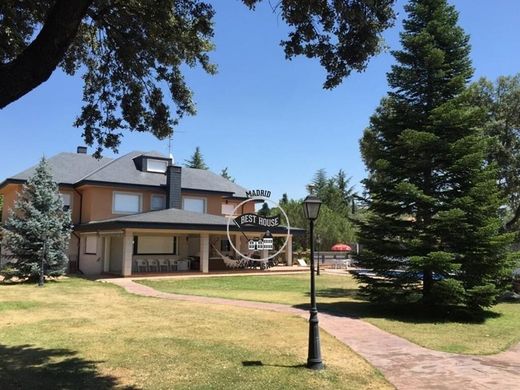 Vrijstaand huis in Alpedrete, Provincia de Madrid