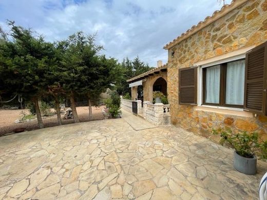 Dom jednorodzinny w Maó, Illes Balears