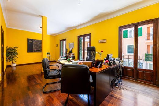 Apartment / Etagenwohnung in Palma de Mallorca, Balearen Inseln