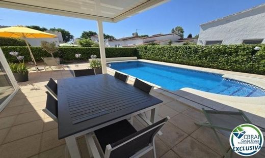 Casa de luxo - Empuriabrava, Gerunda