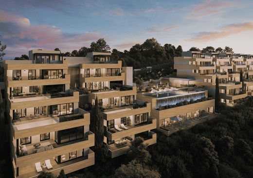 Apartment / Etagenwohnung in Marbella, Málaga