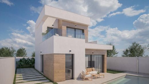Villa in Pilar de la Horadada, Alicante