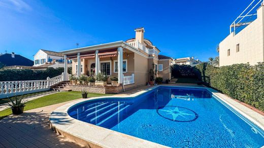 Вилла, Торревьеха, Provincia de Alicante