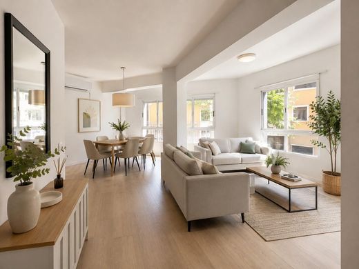 Apartment / Etagenwohnung in Palma de Mallorca, Balearen Inseln