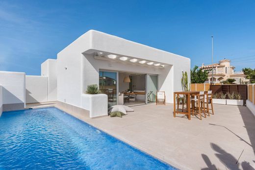 Villa in Dolores, Alicante