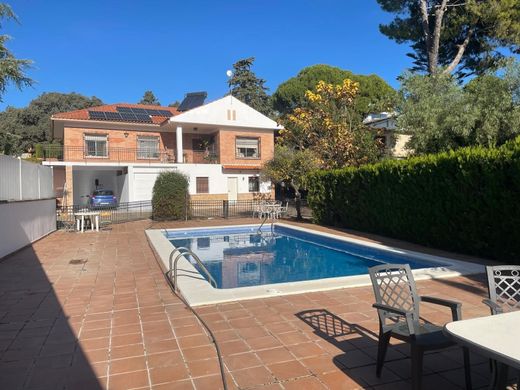 Detached House in Cordova, Province of Córdoba