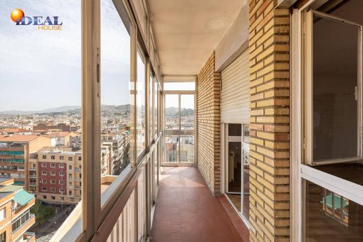 Apartment / Etagenwohnung in Granada, Andalusien