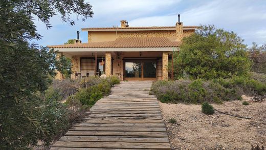 Luxury home in Biar, Alicante