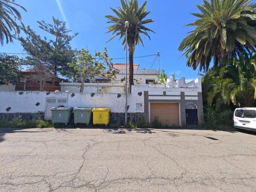 Detached House in Santa Brígida, Province of Las Palmas