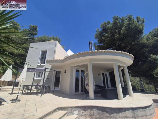Detached House in Altea, Alicante