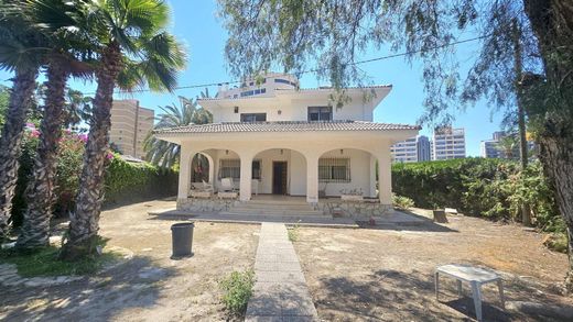 Vrijstaand huis in El Campello, Provincia de Alicante
