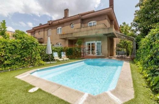 Detached House in Cáceres, Caceres