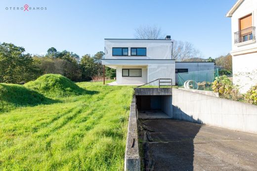 Detached House in Amés, Provincia da Coruña
