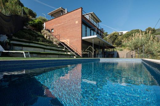 Einfamilienhaus in Alella, Provinz Barcelona