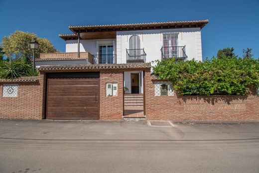 Einfamilienhaus in Armilla, Granada