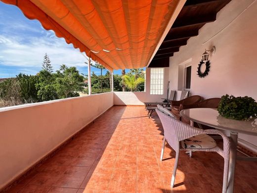 Dom jednorodzinny w la Nucia, Provincia de Alicante