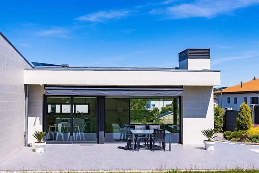 Villa in Gijón, Province of Asturias