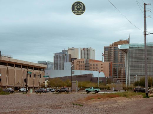 Grundstück in Estepona, Málaga