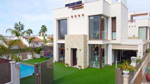 بيت مستقل ﻓﻲ Ciudad Quesada, Provincia de Alicante