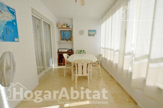 Piso / Apartamento en Alicante, Provincia de Alicante