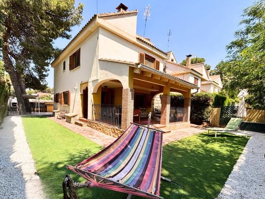 半独立式房屋  Paterna, Província de València