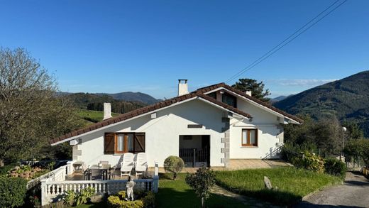 Casa de lujo en Hernialde, Guipúzcoa