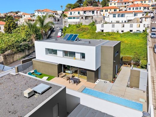 Luxury home in Funchal, Madeira