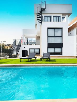 Luxury home in Algorfa, Alicante