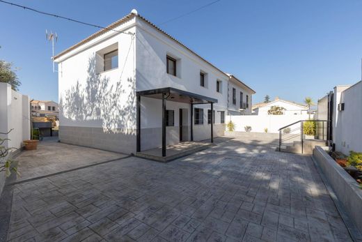 Casa en La Zubia, Provincia de Granada