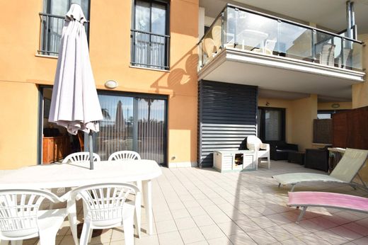 아파트 / Cubelles, Província de Barcelona