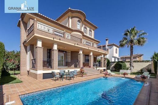 Luxury home in Cúllar-Vega, Granada