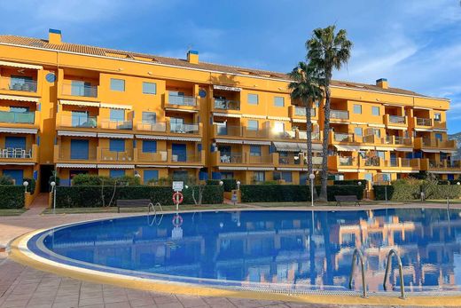 Apartment / Etagenwohnung in Denia, Alicante