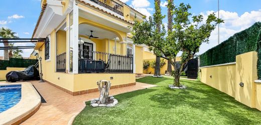 Casa Unifamiliare a Playas de Orihuela, Provincia de Alicante